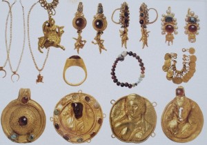 Delos jewellery_Insula of Jewels